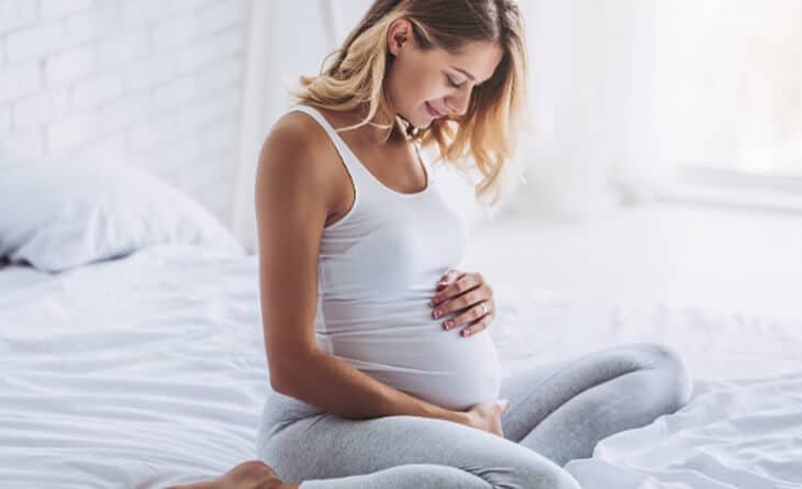breast implants sag after pregnancy - Dr Rajat Gupta - Plastic Surgeon in Delhi -02 breast implants