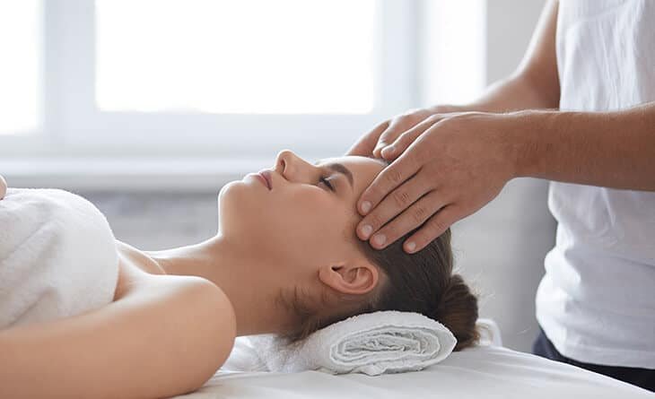 Importance of Lymphatic Drainage Massages Post-Body Contouring Surgery - Dr Rajat gupta -03 Lymphatic Drainage Massage