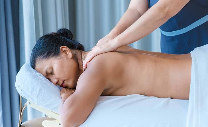 Importance of Lymphatic Drainage Massages Post-Body Contouring Surgery - Dr Rajat gupta -04 Lymphatic Drainage Massage
